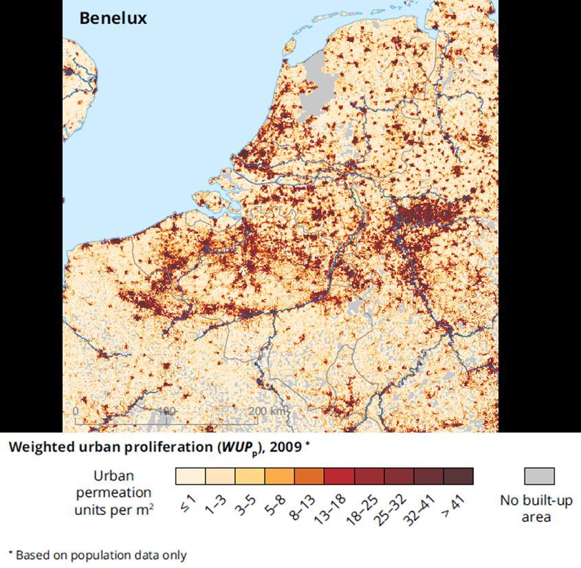 Figuur 1: Urban sprawl in België en omliggende regio s EEA-rapport (2016) Vanuit de Europese benadering scoren in Vlaanderen dus zowel open ruimte als dicht verstedelijkt gebied laag op de WUP-schaal.