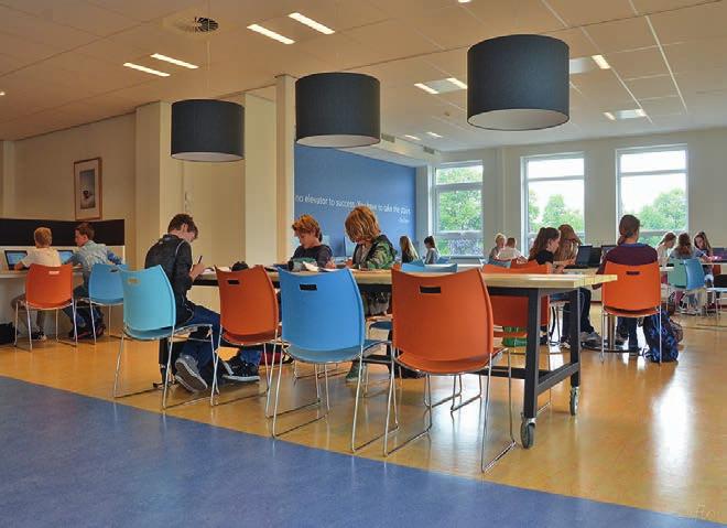 Open Leercentrum (OLC) Iedere afdeling, dus ook de brugklas, heeft een eigen open leercentrum waarin je welkom bent om in een rustige omgeving te studeren en zelfstandig (samen) te werken.