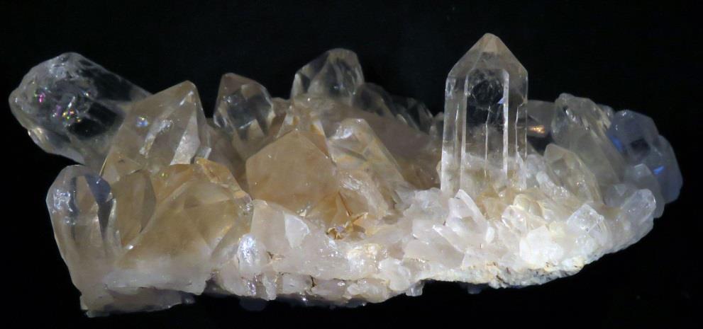 VOLUTA 22/1 februari 2016 Afb. 18: Kwartskristal uit het Binntal. Foto s collectie Freddy van Nieulande. Zwitserse gebied, waar hij samen met zijn vrouw en zoon Ben jr.