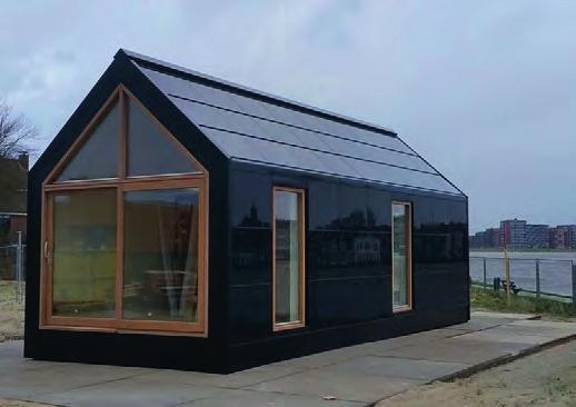 Het esthetisch zonnepanelen-dak combineert de functie van dakbedekking én energieopwekking in één product. Alle toegepaste materialen worden in Europa geproduceerd.