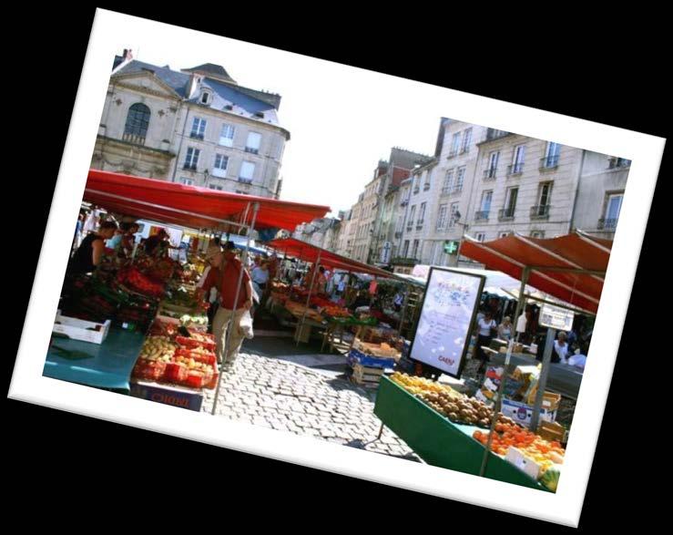 Jour 6, vendredi 8/3/2019 Adieux et retour 08:15 verzamelen onder de vlaggen en dan naar de Marché Saint-Sauveur van Caen (plaatselijke markt).