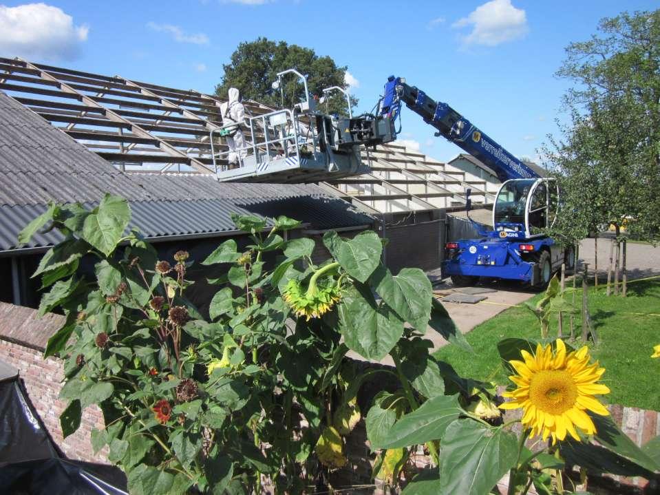 Zonnepanelen op boerderijen Vrijkomende agrarische bebouwing Asbest sanering Energie
