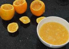 mix. Leg de sinaasappels vervolgens voor ca.