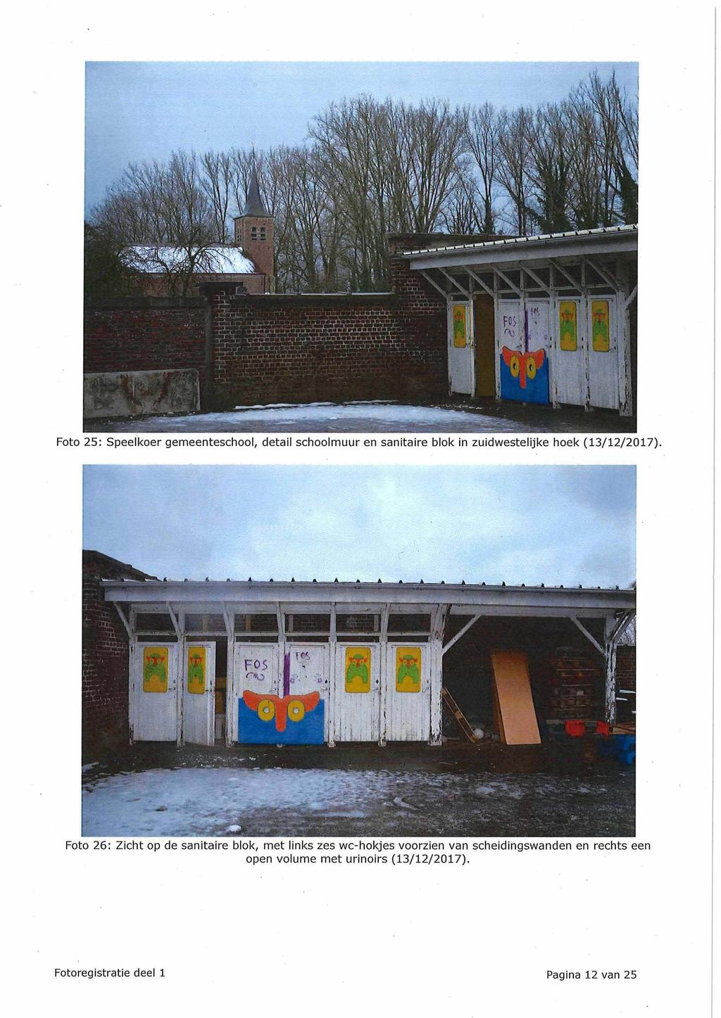 Foto 25: Speeikoer gemeenteschool, detail schoolmuur en sanitaire blok in zuidwestelijke hoek (13/12/2017).