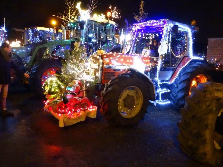 Verlichte tractorparade Zaterdag 5 januari Op zaterdag 5 januari 2019 organiseert de Landelijke Gilde van Londerzeel haar tweede verlichte tractorparade door groot Londerzeel.