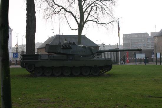 Onder Gouverneur Hilderink is dit wel gelukt door een samenspanning van Chef Staf Brigen Kautz en Hofd IMA ir Agasi, majgn.