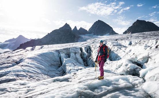 DOEL VAN DE STAGE Deze stageweek is bedoeld voor volwassenen met ervaring als bergwandelaar en een goede tredzekerheid, die willen kennismaken met Via Ferrata en alpinisme.