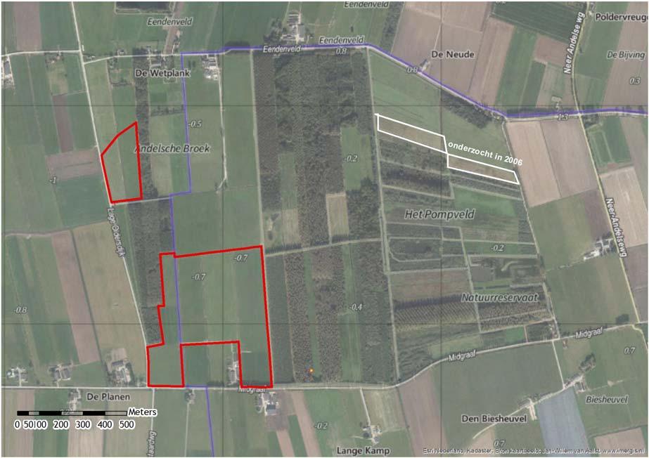 Figuur.. Overzicht van het rood omlijnde noordelijke ( hectare; links) en zuidelijke (7 hectare; rechts) onderzoeksgebied.