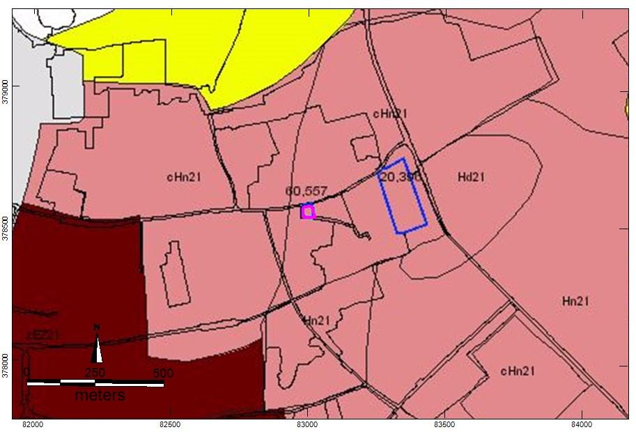 Afbeelding 4. Plangebied (paars) op een bodemkaart. 10 3.3 Historische situatie Het plangebied ligt op ruim 2 kilometer van Ossendrecht.