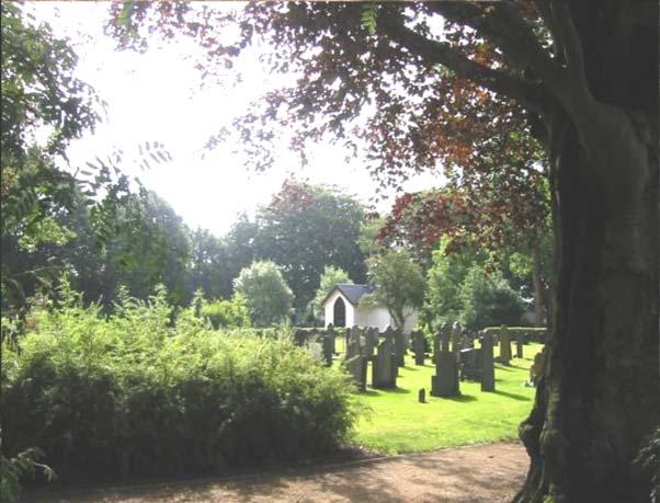 Als bijzonder landschappelijk element kan de begraafplaats aan de Koningin Julianaweg genoemd worden.