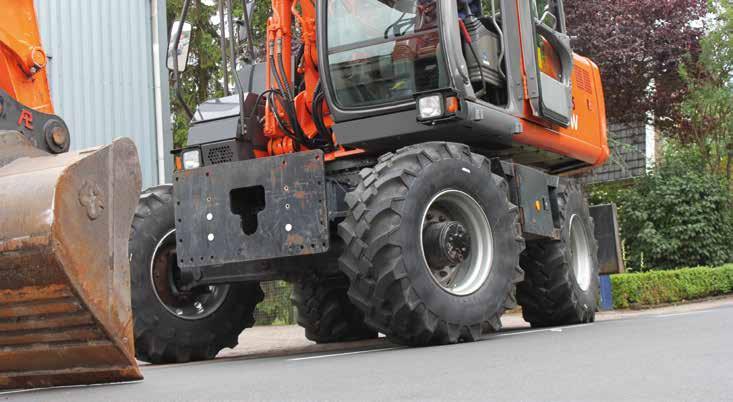 Aeolus AGP23 Ideaal voor mobiele graafmachines, kleine shovels en Unimog Aeolus AMP35 De beste keuze voor de multi-inzetbare band Uitstekende tractie Groot zelfreinigend vermogen