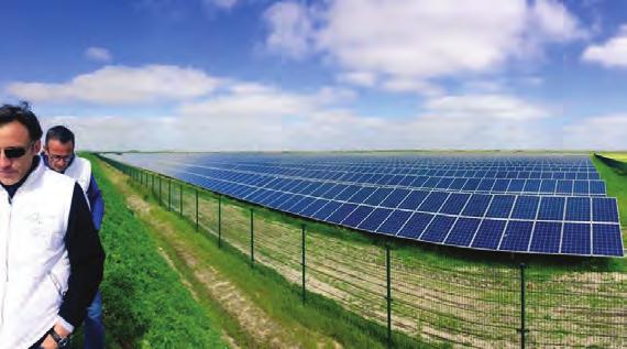 ANDERS ENERGIE OPWEKKEN 23.000 zonnepanelen voorzien Ameland van elektriciteit zonder CO 2. Windenergie met behulp van zweefvliegtuigjes. 5.