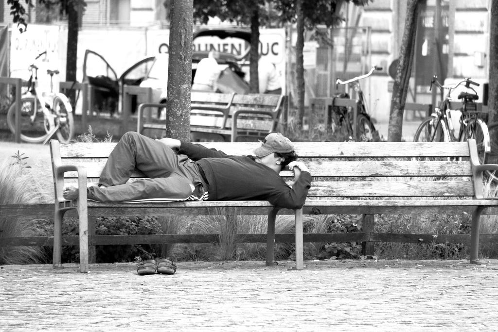 2 e plaats: Richard Rood. Lekker lui in drukke Stad Mooie Straatfotografie.
