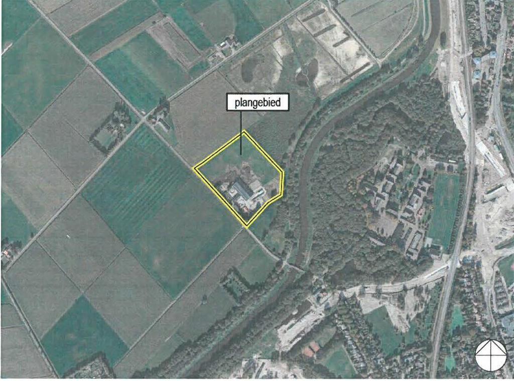 Figuur 1.1: ligging Plangebied 1.2 Leeswijzer Na de inleiding in hoofdstuk 1, vindt in hoofdstuk 2 de beschrijving van het plangebied en de voorgenomen activiteit plaats (inventarisatie).