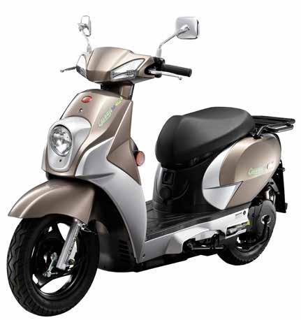 De E-Vitality is een e-scooter met fijne rijeigenschappen en ligt als een blok op de weg.