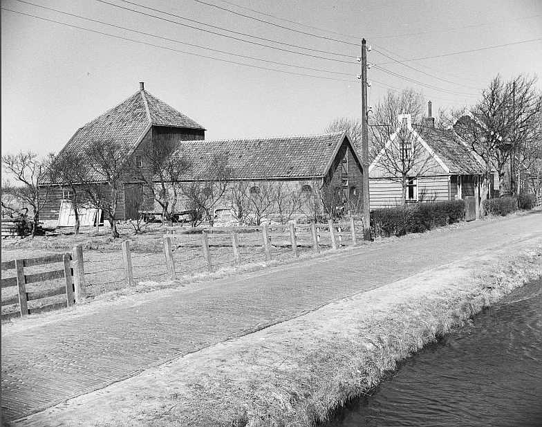 De boerderij in 1958.