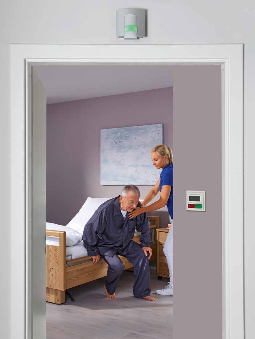 Het systeem is uitgerust met een automatisch nachtlicht dat tijdens het opstaan uit bed wordt ingeschakeld en dat vanzelf dooft zodra de patiënt weer in bed ligt.