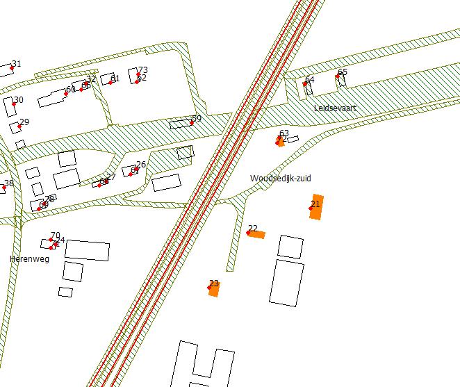 Voor de woningen met een reconstructie wordt geadviseerd om een 3,5 m hoog absorberend scherm te plaatsen met een lengte van 115 m. 5.