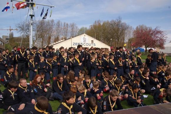 Zondag 14 April. 2019 Vandaag laten we zien dat het oefenen van gisteren niet voor niets is geweest en zetten we ons beste beentje voor op de opening van het vaarseizoen.