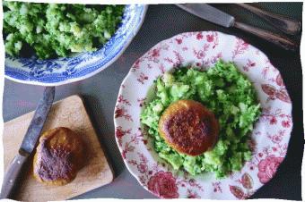 Tartaar speciaal met zomers broccolistampje Hoofdgerecht 30 min In de Krat 2p 3p 4p Tartaar speciaal (stuk(s)) 2 3 4 Aardappelen (g) 500 750 1.