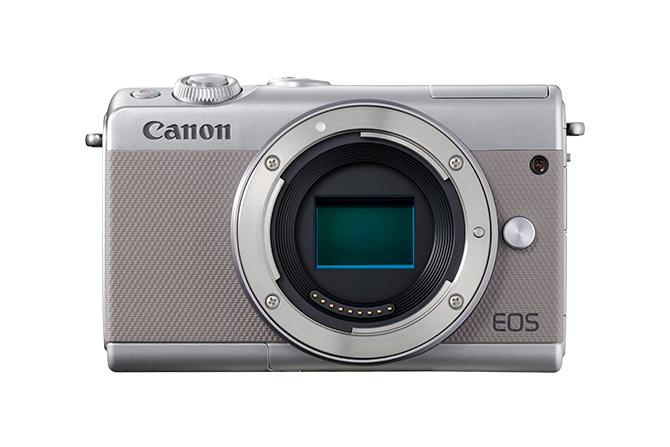 CANON EOS M100 BODY SILVER Artikelcode : CNEOSM100BODYS Canon EOS M100. Cameratype: MILC Body, Megapixels: 24,2 MP, Type beeldsensor: CMOS, Maximale beeldresolutie: 6000 x 4000 Pixels.