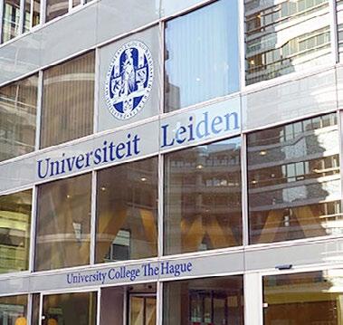 Nederlandse universiteiten, wellicht onder de vlag van de Vereniging van Universiteiten (VSNU).
