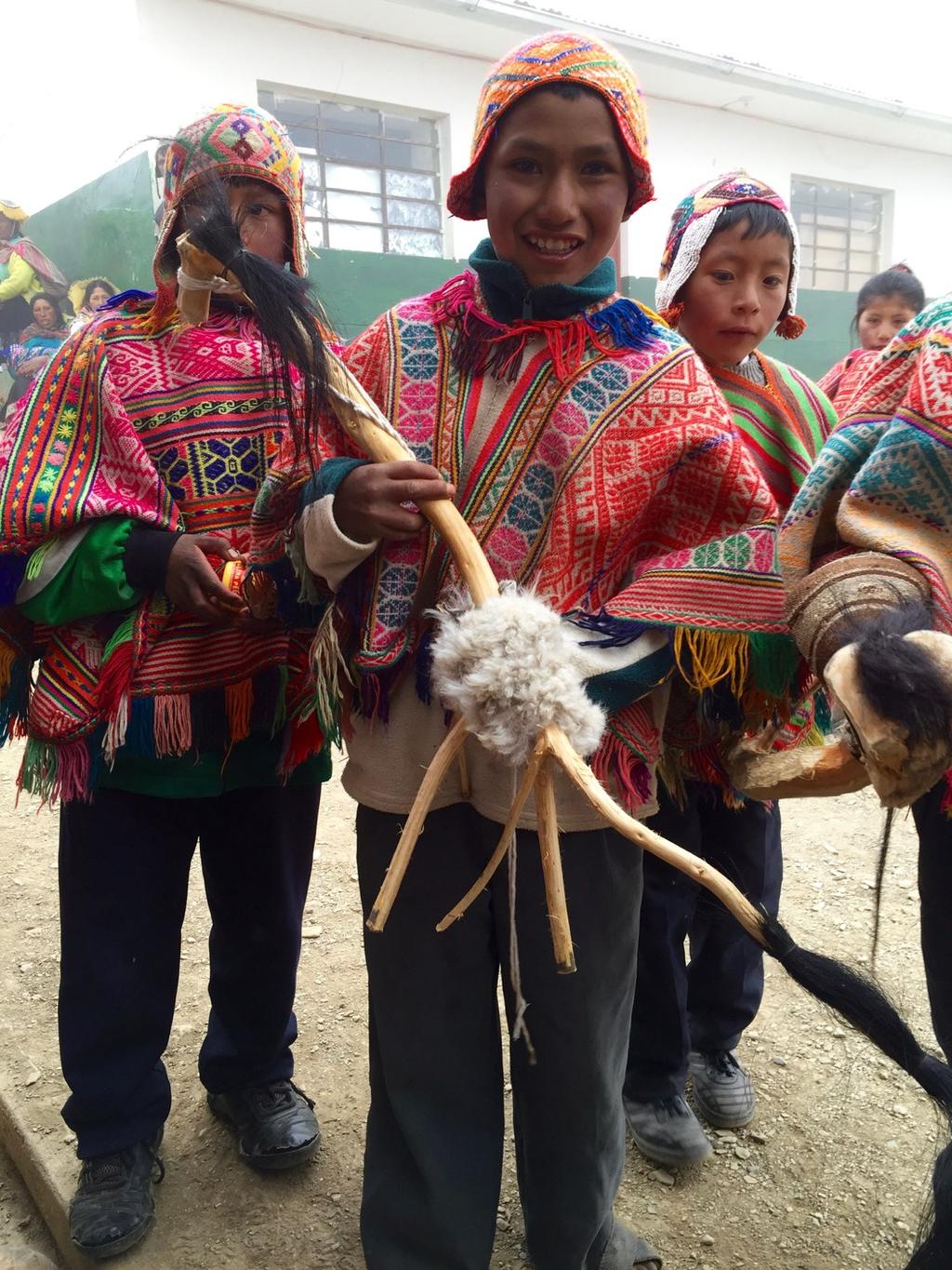 TINKUY 2016 Tinkuy betekent ontmoeting in het Quechua.