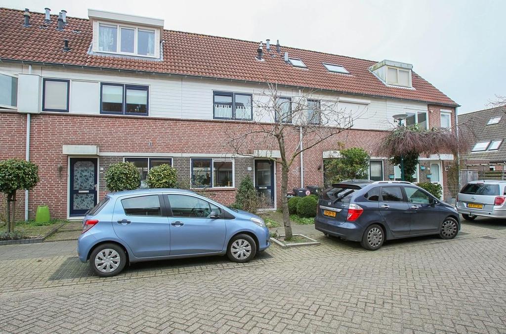 Annie M.G. Schmidtlaan 69 OEGSTGEEST Vraagprijs: 279.000,- k.