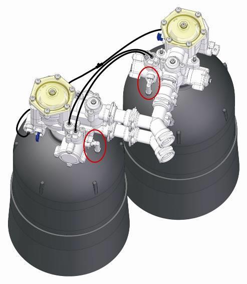 3.5 Afvoer aansluiten Verbind beide afvoer ellebogen (#11) met een flexibele afvoerleiding van 13mm met een in de buurt aanwezige afvoer.