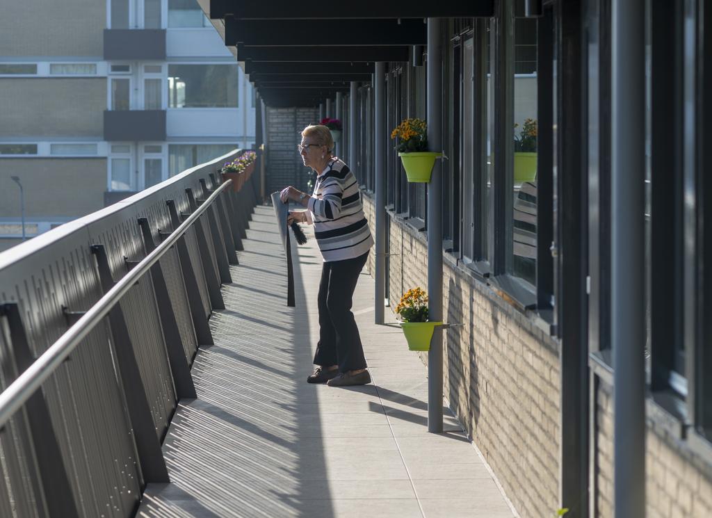 Project Nieuwe galerijvloer Zeverijn, Hilversum Dreen Ceramicaplus Het systeem van Zoontjens bleek de beste oplossing André Franken, werkvoorbereider renovatie bij Nijhuis Bouw, vertelt over het