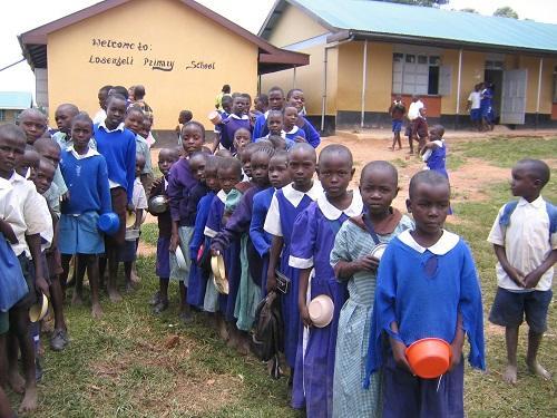 Doelstellingen De stichting Mago Care heeft als doel om de bewoners van het dorpje Mago in Kenia een betere toekomst te bezorgen.