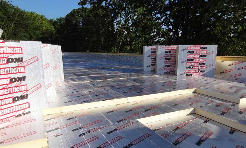 PLAT DAK ISOLATIE 11 IKO ENERTHERM ALU ALU wordt gebruikt voor het isoleren van platte daken voor