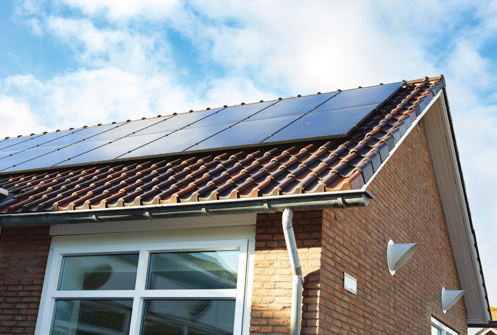 SAMEN ANDERS DURVEN DENKEN: SUCCESVOLLE EERSTE PILOT VAN SCHOOL VOL ENERGIE Als pilotproject van School vol Energie onderging in Opeinde basisschool De Leister Igge tijdens de afgelopen zomervakantie