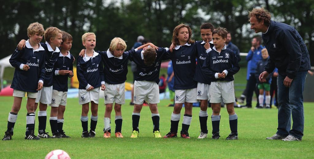 QUICK: EEN GOEDE SPORTOPLEIDING IN EEN GOED NEST De HV & CV Quick is een sportvereniging met bijna 1.500 leden in Zuid Den Haag.