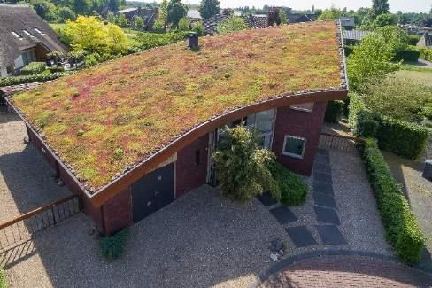 lichtinval. Gelegen in de groene wijk In Goede Aarde in deelplan de Hoeve.