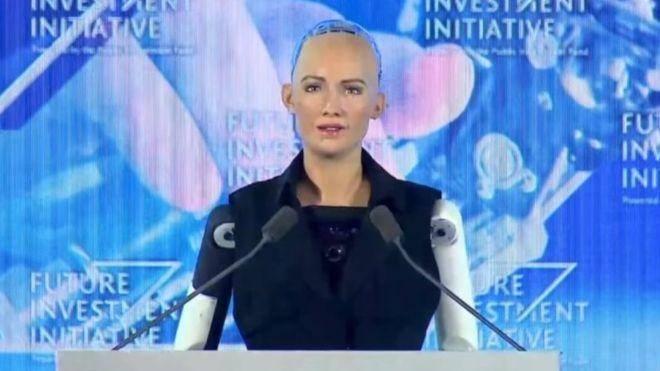 De nieuwe burger Ontmoet Sophia, een robot gefabriceerd in Hong Kong.