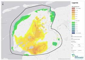 De grotere dalingen (van 50 cm tot ruim 100 cm) komen door de daling in het Fryske veenweidegebied. De groene rand (stijging) langs de Waddenzee komt door de zeespiegelstijging.