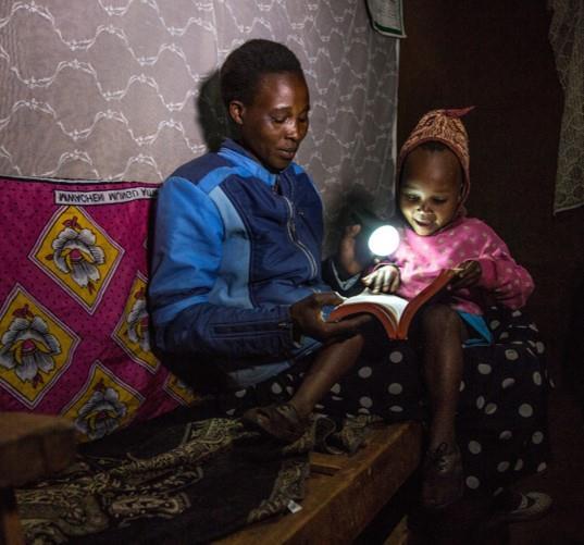 M-KOPA Solar in East Africa Toegang tot duurzame