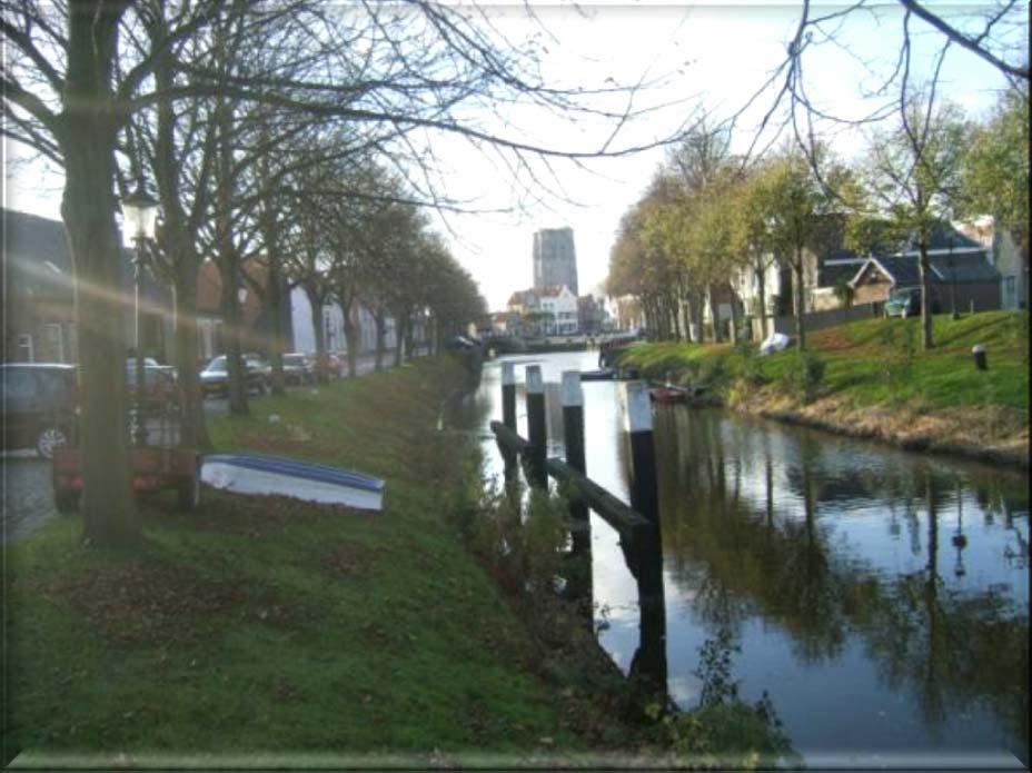 De laatste rustbank staat in een straat met een passende naam. Het aangezicht van Fons spreekt boekdelen.