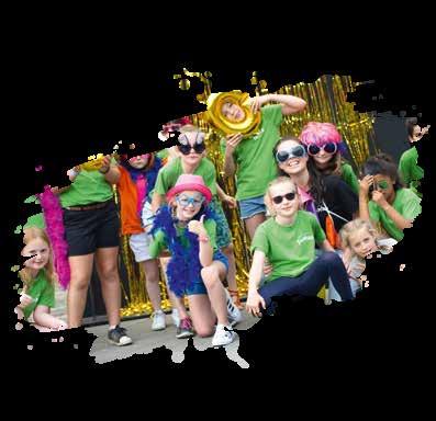 JOMUS MUSICALSTAGE 4 KIDS is een dagkamp voor kinderen van 4 t.e.m. 14 jaar (verdeeld in verschillende leeftijdsgroepen) boordevol musical-fun!