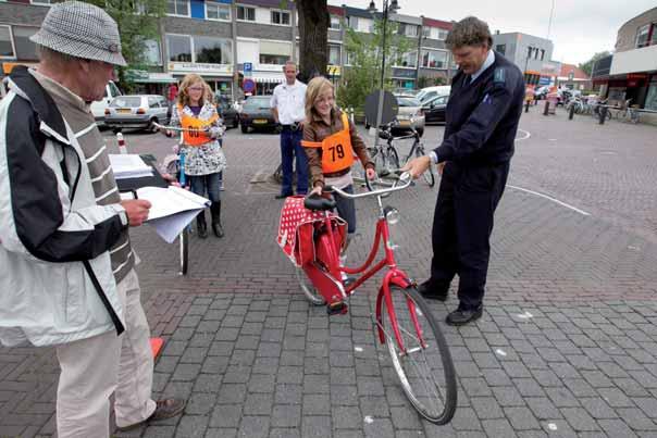 7 juni in IJsselmuiden: Fietscontrole in het