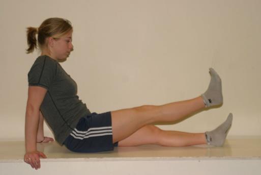 Spierkracht verbeterende oefeningen voor de knie: Het is belangrijk om een goede spierkracht te hebben, mede omdat de spieren helpen bij schokabsorptie.