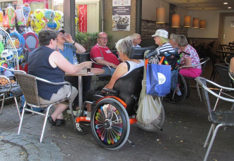 Dan door naar huis om te lunchen, we hadden vandaag broodjes knakworst.