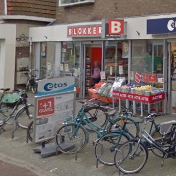 LOCATIE De winkel is gelegen in het hartje