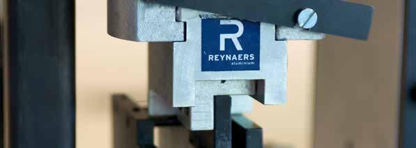 2. REYNAERS CAMPUS AUTOMATION CENTRE 2.2. AUTOMATION CENTRE ReynaPro, de professionele softwaretool voor elke Reynaers constructeur ReynaPro is het innovatief en revolutionair softwarepakket van Reynaers Aluminium.