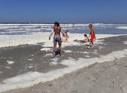 Kinderen die wel op tijd waren vroegen bang: We wachten toch wel op ze?