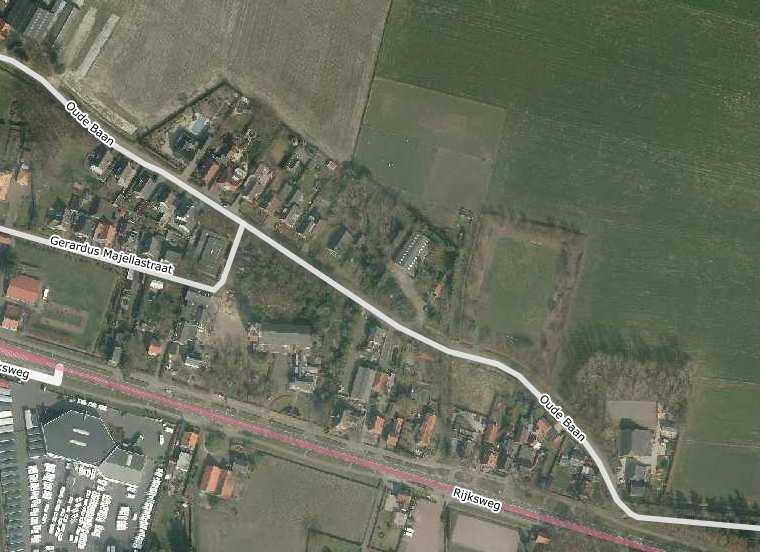 2 Huidige situatie 2.1 Algemeen Het plangebied Hultens End is gelegen ten noorden van de Oude Baan in de dorpskern Hulten. Op de luchtfoto in figuur 1 is de ligging van het plangebied weergegeven.