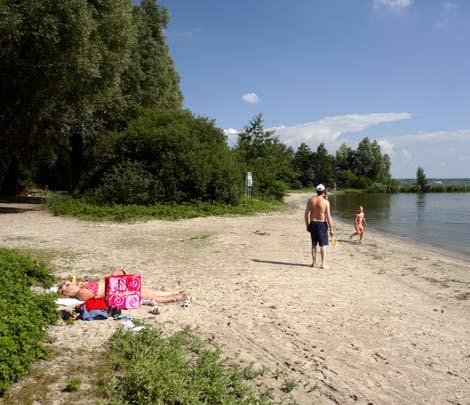 Buitendijkse bouw en IJmeer-brug onwenselijk Waterland wil meer aandacht voor recreatie Wat meer aandacht voor de gebruikswaarde van het Markermeer. Recreatie en toerisme zijn onderbelicht.