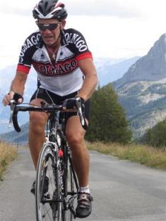 Col de la Bonette In mijn aantekeningen van Tour de France cols stond als korte notitie: berg waar geen eind aankomt.