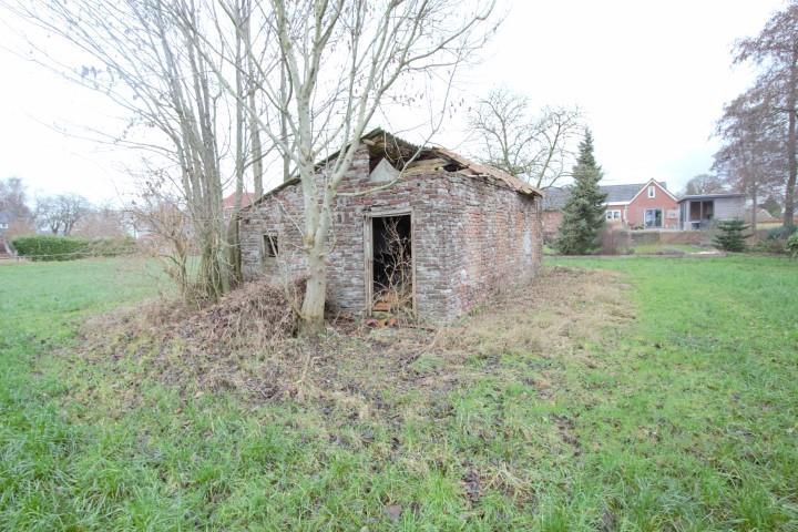 Omschrijving Aan de Noorderweg in Vroomshoop kunnen wij u een perceel grassland te koop aanbieden van maar liefst 1.08.88 ha. Het perceel is gelegen net buiten de bebouwde kom van het dorp.